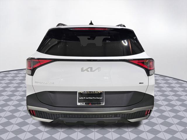 Photo of 2024 Glacial White Pearl Kia Sportage