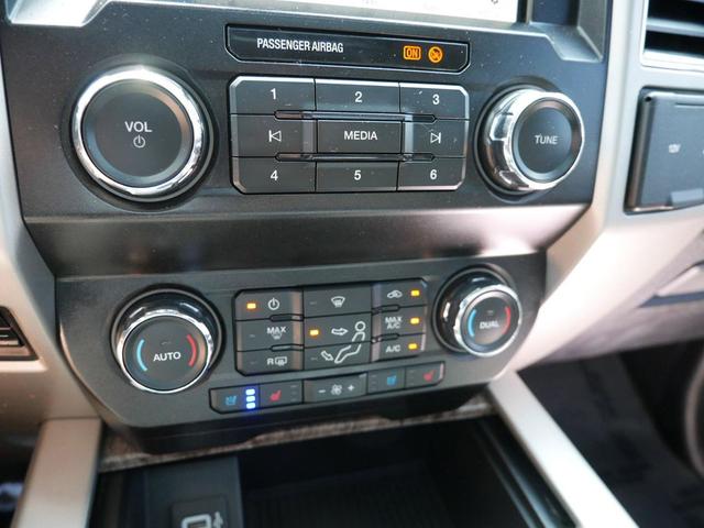 Photo of 2019 White Ford F-350