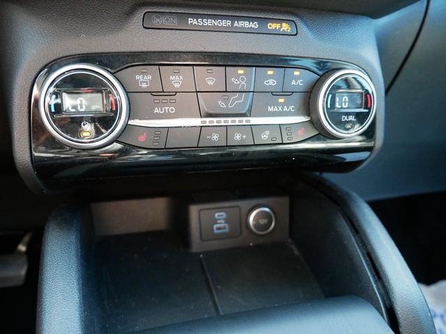 Photo of 2021 Carbonized Gray Metallic Ford Escape