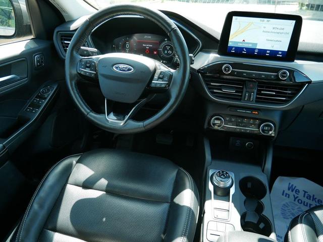 Photo of 2021 Carbonized Gray Metallic Ford Escape