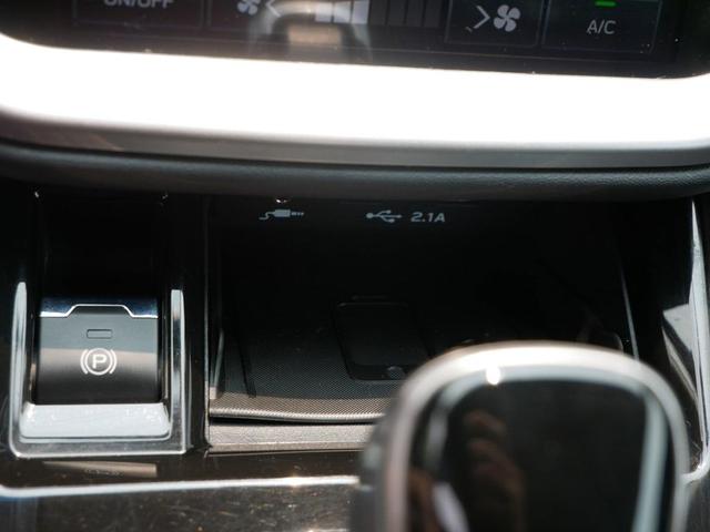Photo of 2020 Ice Silver Metallic Subaru Outback