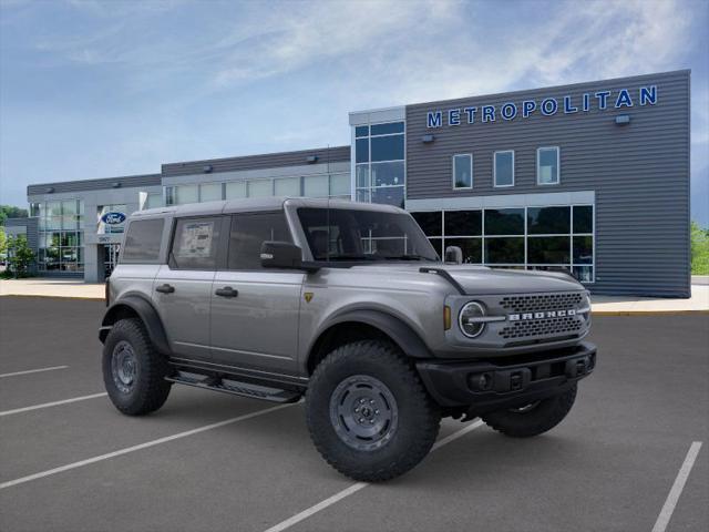 Photo of 2025 Gray Ford Bronco