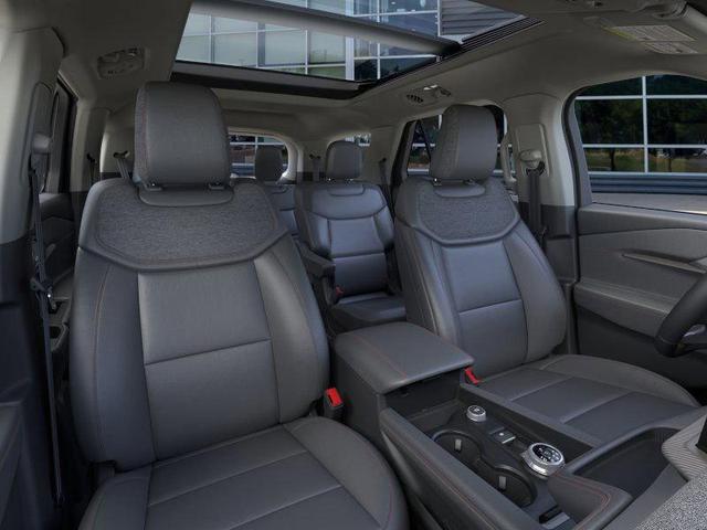 Photo of 2025 Carbonized Gray Metallic Ford Explorer