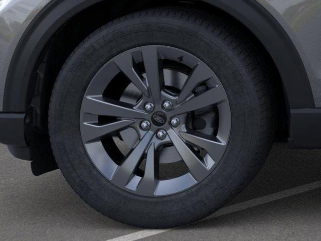 Photo of 2025 Carbonized Gray Metallic Ford Explorer
