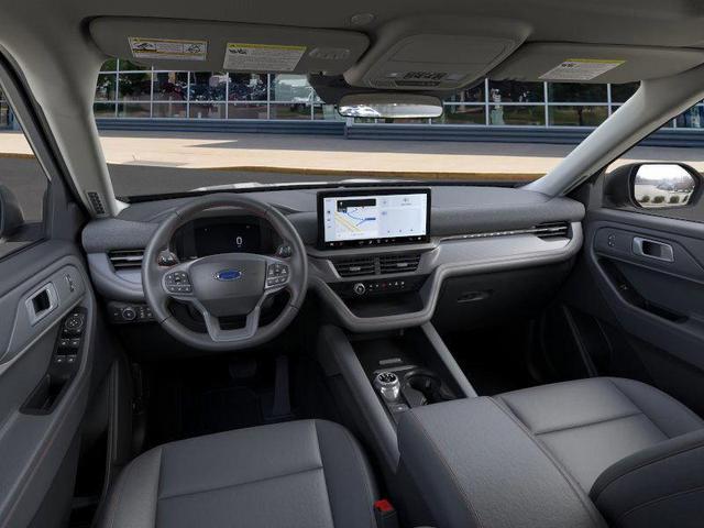 Photo of 2025 Carbonized Gray Metallic Ford Explorer