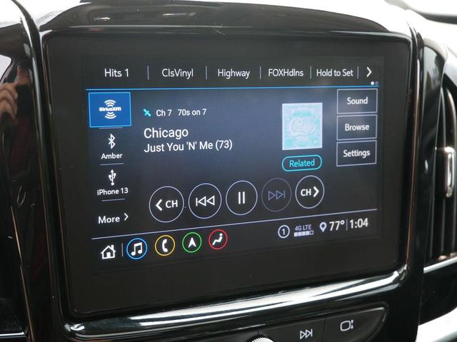 Photo of 2021 Mosaic Black Metallic Chevrolet Traverse
