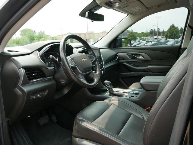 Photo of 2021 Mosaic Black Metallic Chevrolet Traverse