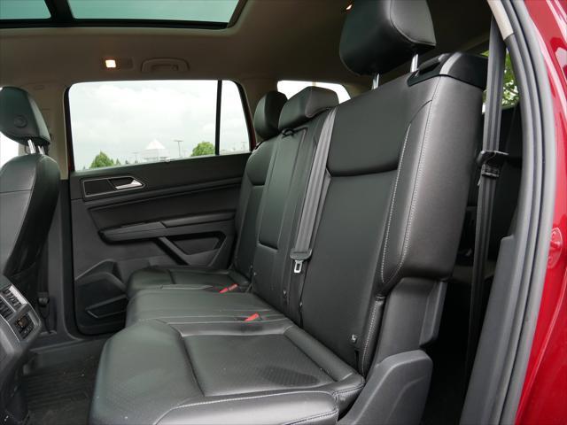 Photo of 2018 Fortana Red Metallic Volkswagen Atlas