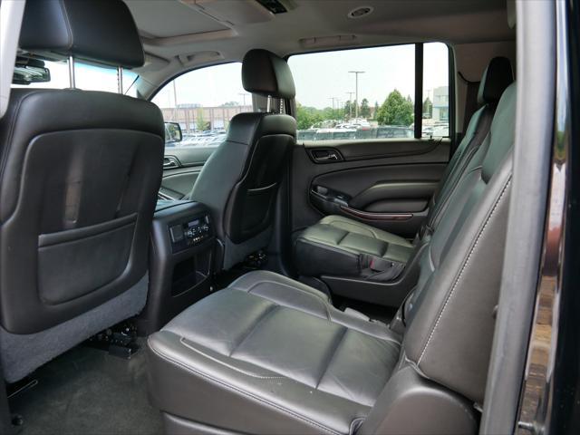Photo of 2016 Onyx Black GMC Yukon XL