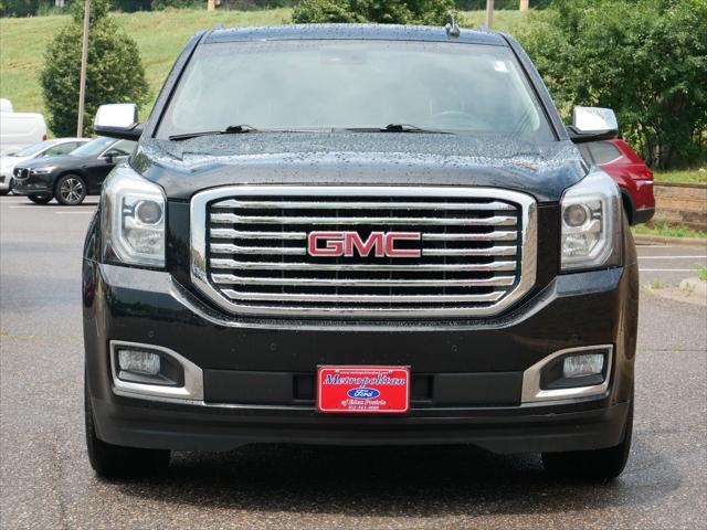 Photo of 2016 Onyx Black GMC Yukon XL