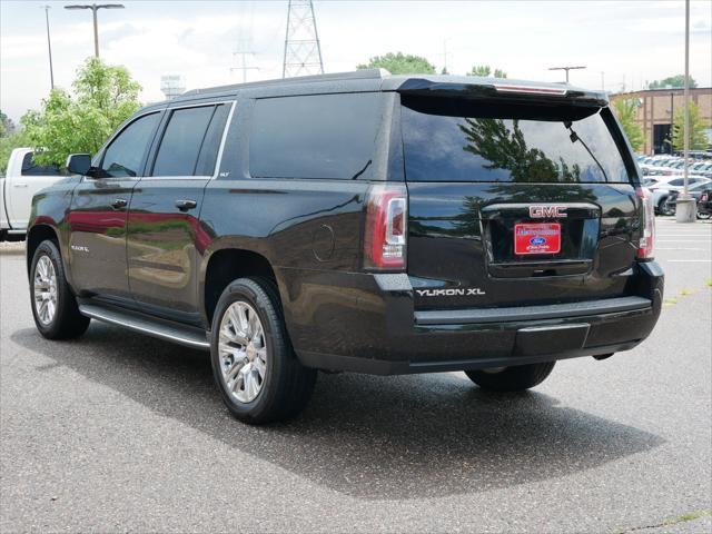 Photo of 2016 Onyx Black GMC Yukon XL