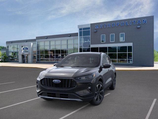 Photo of 2025 Agate Black Metallic Ford Escape