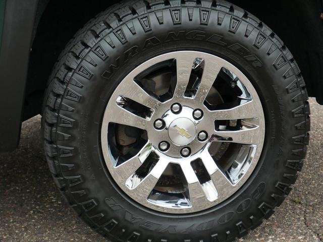 Photo of 2015 Rainforest Green Metallic Chevrolet Silverado 1500