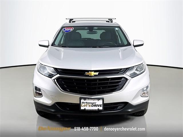 Photo of 2019 Silver Ice Metallic Chevrolet Equinox