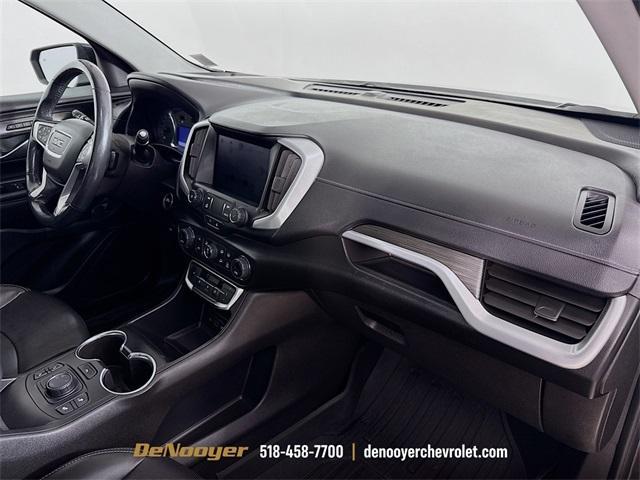 Photo of 2022 Ebony Twilight Metallic GMC Terrain