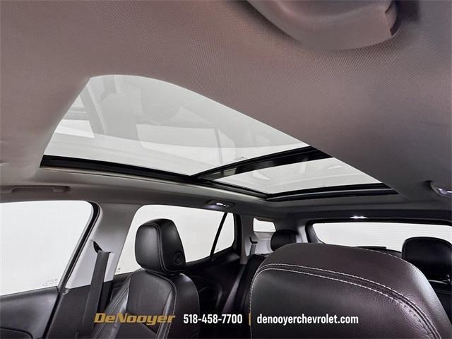 Photo of 2022 Ebony Twilight Metallic GMC Terrain