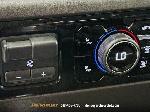 Photo of 2022 Black Chevrolet Silverado 1500