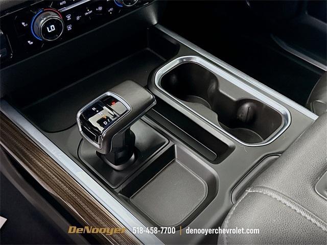 Photo of 2022 Black Chevrolet Silverado 1500