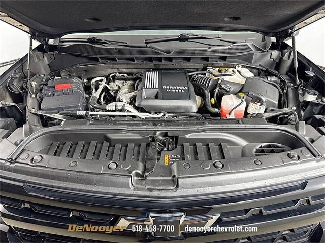Photo of 2022 Black Chevrolet Silverado 1500