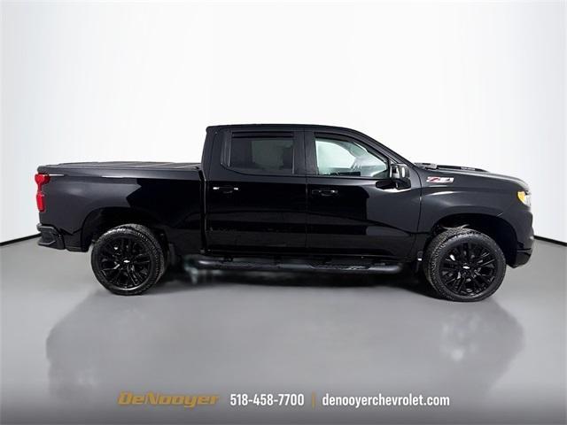 Photo of 2022 Black Chevrolet Silverado 1500