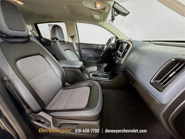 Photo of 2022 Black Chevrolet Colorado
