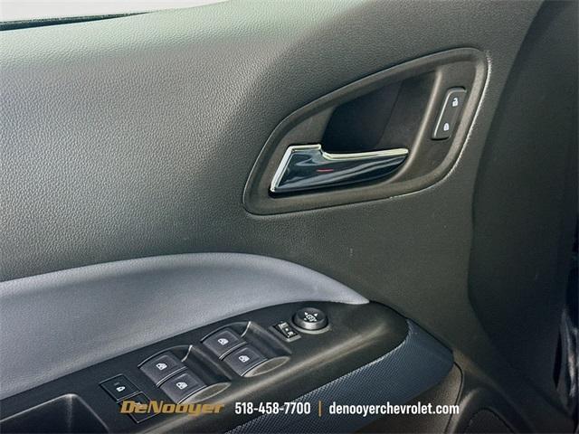 Photo of 2022 Black Chevrolet Colorado