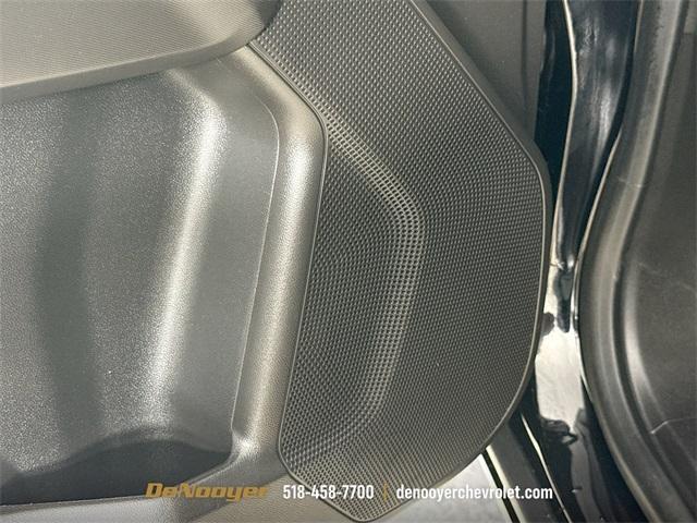 Photo of 2024 Black Chevrolet Colorado