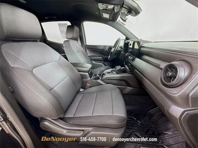 Photo of 2024 Black Chevrolet Colorado