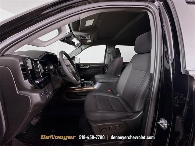 Photo of 2025 Black Chevrolet Silverado 1500