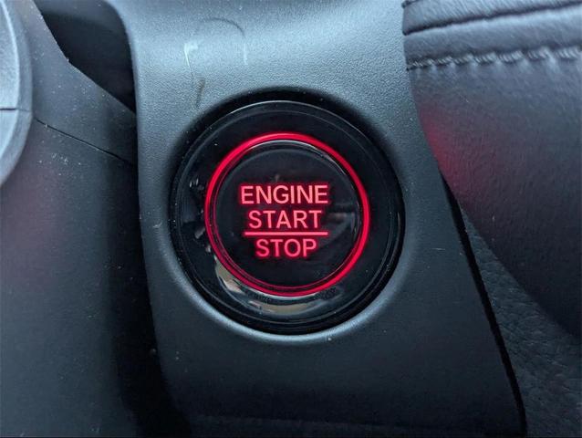 Photo of 2026 Platinum White Honda HR-V
