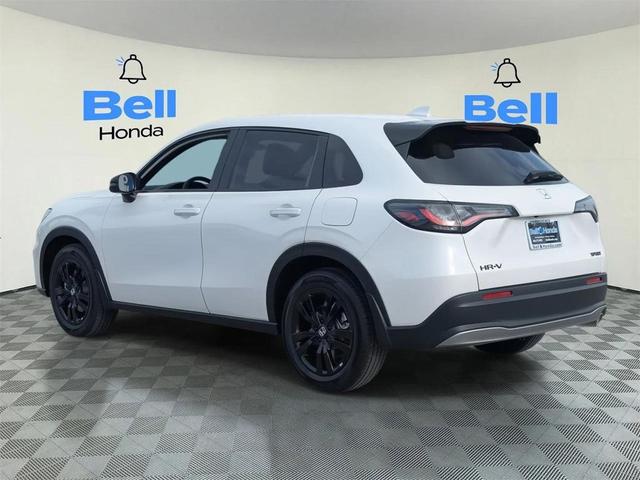 Photo of 2026 Platinum White Pearl Honda HR-V