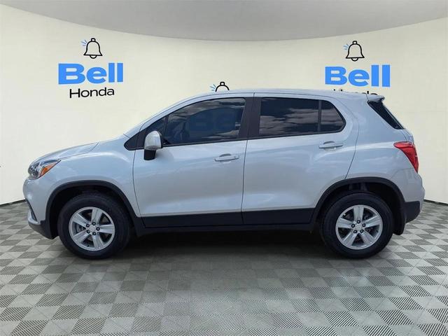 Photo of 2019 Silver Ice Metallic Chevrolet Trax