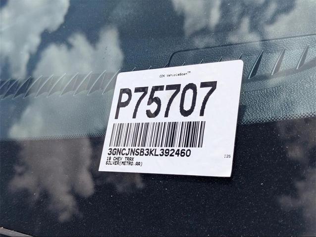Photo of 2019 Silver Ice Metallic Chevrolet Trax