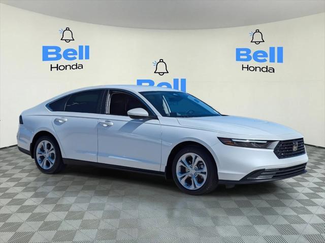 Photo of 2025 Platinum White Honda Accord