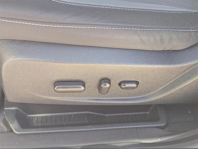 Photo of 2018 Ingot Silver Ford Escape