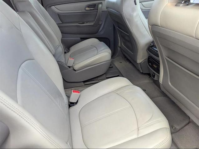 Photo of 2014 Black Granite Metallic Chevrolet Traverse