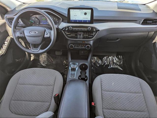 Photo of 2022 Blue Metallic Ford Escape