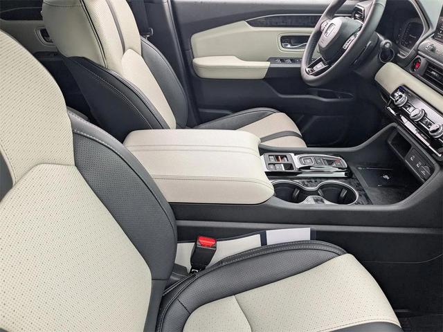 Photo of 2026 ASH Green Honda Passport