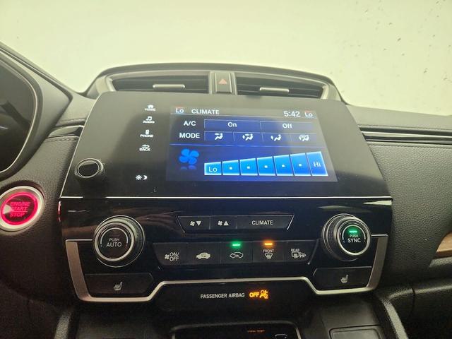 Photo of 2019 White Honda CR-V