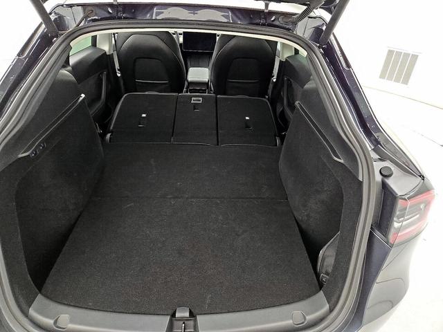 Photo of 2024 Gray Tesla Model Y