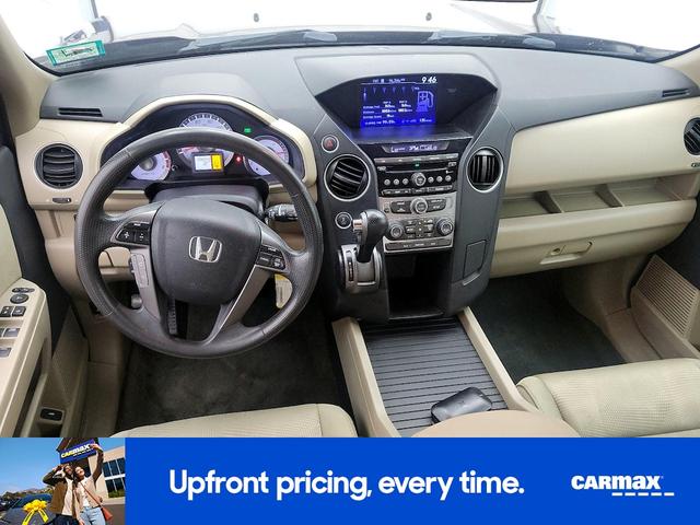 Photo of 2014 Burgundy Honda Pilot