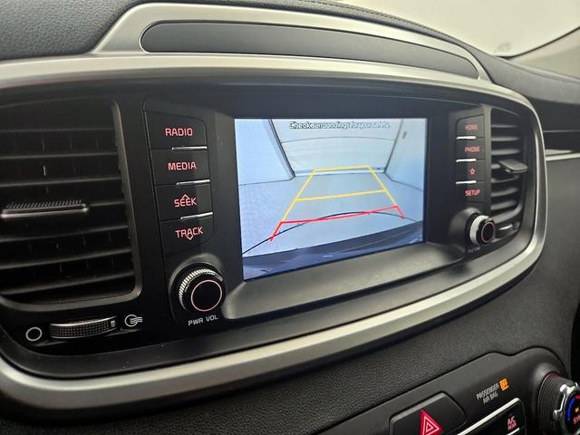 Photo of 2020 Gray Kia Sorento