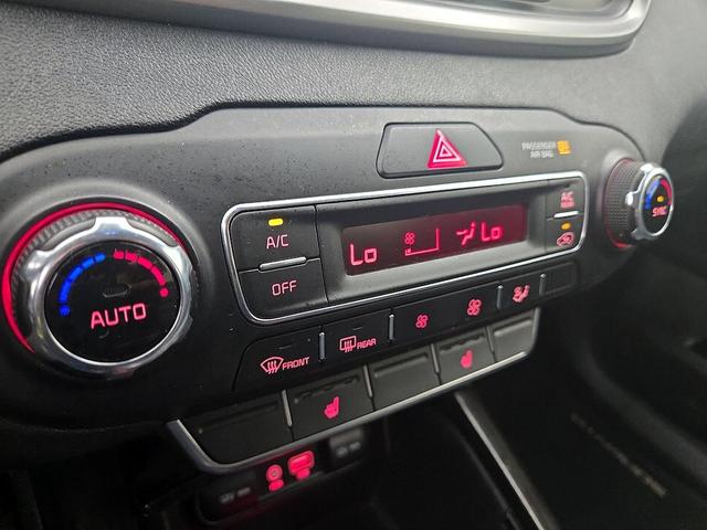 Photo of 2020 Gray Kia Sorento