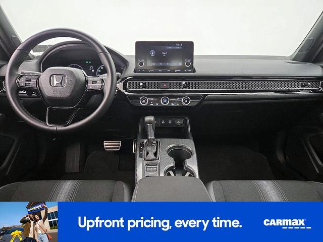 Photo of 2025 Gray Honda Civic