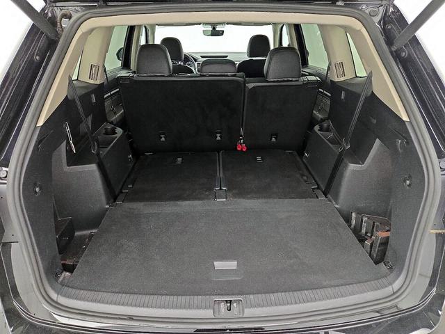 Photo of 2021 Black Volkswagen Atlas