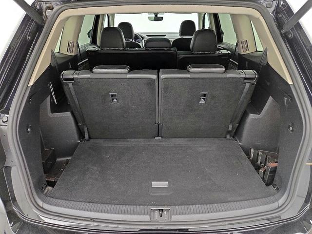 Photo of 2021 Black Volkswagen Atlas