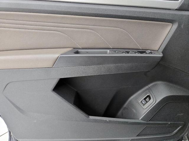 Photo of 2021 Black Volkswagen Atlas