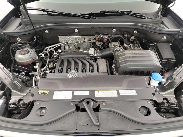Photo of 2022 Black Volkswagen Atlas