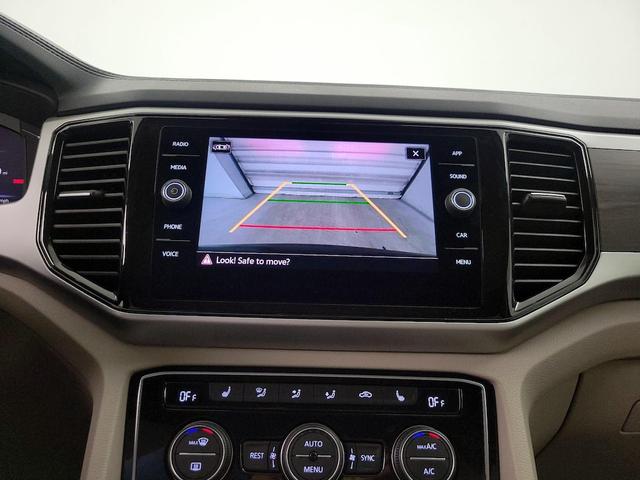 Photo of 2022 Black Volkswagen Atlas