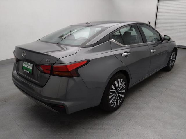 Photo of 2024 Gun Metallic Nissan Altima